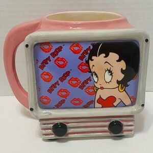 Betty Boop Pink TV‎ Collector Mug***RETIRED